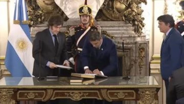 Juró Lisandro Catalán como Ministerio del Interior