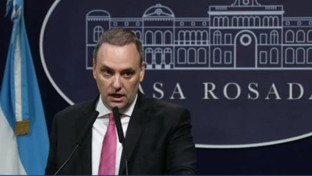 Adorni: “El 85% de lo recaudado por el Estado Argentino va a estar destinado al capital humano”