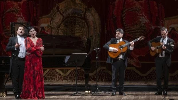 Un final con invitados y a todo tango para la destacada cantante rusa que cautivó al Colón.