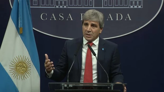 Caputo acuso al Congreso de querer “voltear al Presidente”