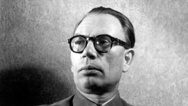 El general ruso Andrei Vlasov había servido hasta 1942 en las filas soviéticas, cuando fue tomado prisionero por la Wehrmacht.