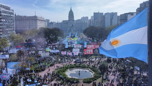 Hay que educar al soberano