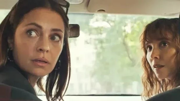 Como en 'Blondi', su ópera prima, Fonzi dirige y actúa en la película.