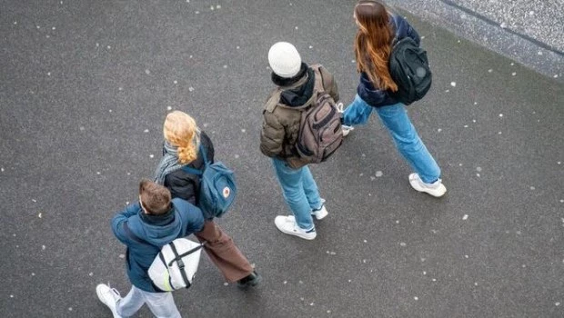 Generación Z: uno de cada tres trabajadores planea cambiar de empleo en los próximos 12 meses