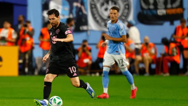 Messi brilla en la goleada sobre New York City que deposita a Inter Miami en los playoffs de la MLS