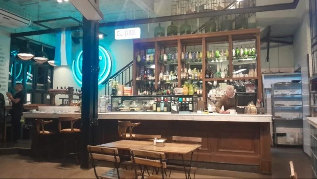 Un bello bar entre clásico y gourmet 