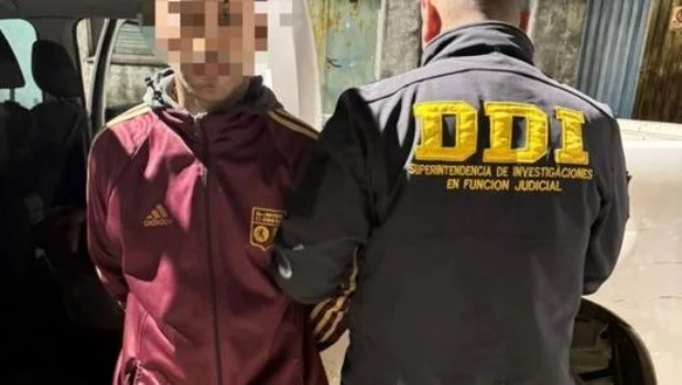 Triple crimen: se negó a declarar el detenido que habría cavado los pozos