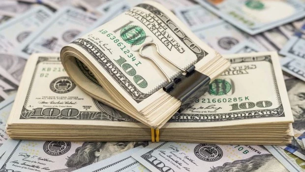 El dólar se mantuvo estable y se ubicó en $1.450 tras un nuevo apoyo de Estados Unidos