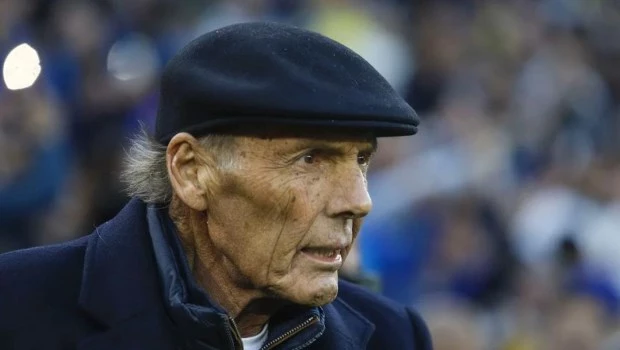 El emotivo homenaje de la Selección argentina tras el fallecimiento de Russo 