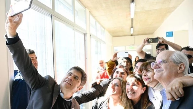 Kicillof y Taiana en un plenario militante en La Matanza