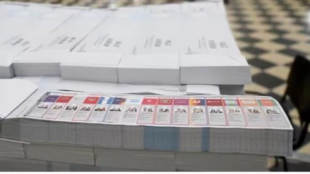 La Junta Electoral Bonaerense rechazo el pedido de LLA de reimprimir boletas