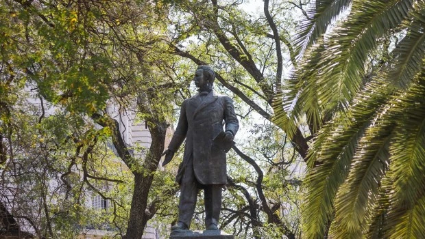 Como en tiempos de Estrada, muchos católicos argentinos siguen creyendo que su fe “no debe influir en sus resoluciones políticas”.