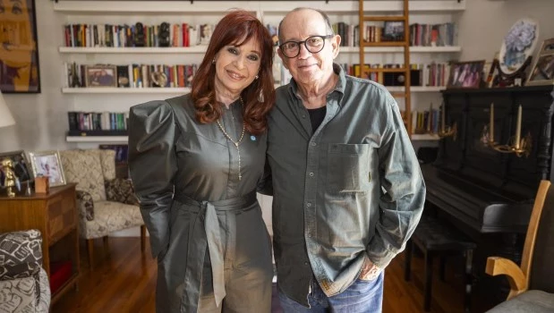 “Va a hacer un desagravio a la música”, dijo Cristina Kirchner después de recibir a Silvio Rodríguez