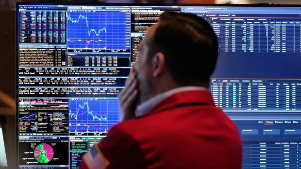 Wall Street sufrió su peor caída desde abril por la guerra entre Trump y China