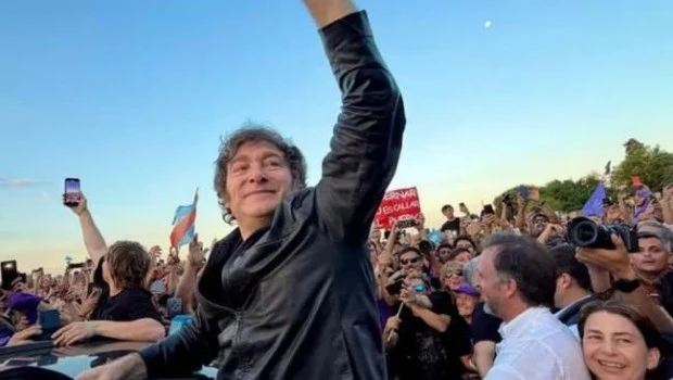 Milei arengó a la militancia en Chaco y alertó sobre volver “al modelo del pasado con argentinos mendigando”