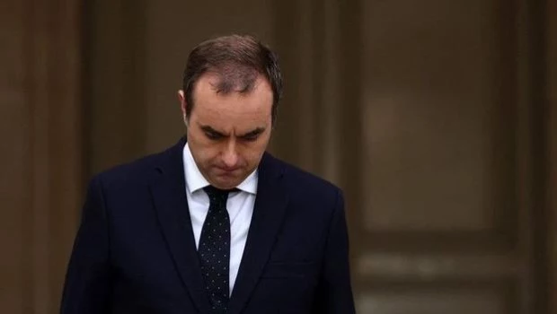 Macron renovó el nombramiento de Sébastien Lecornu como primer ministro francés