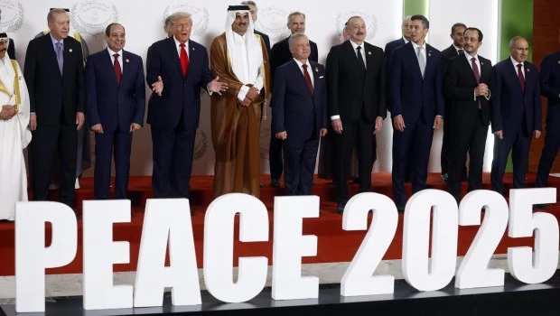 Trump y sus homólogos de Egipto, Qatar y Turquía firman el acuerdo que pone fin a la guerra en Gaza