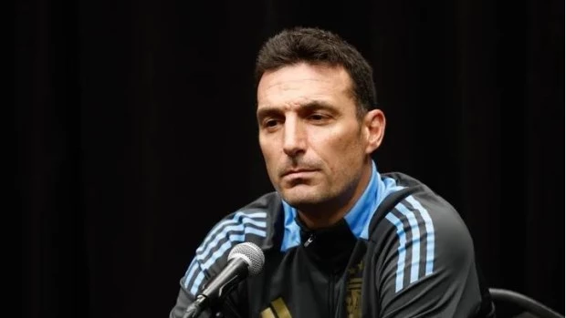 Scaloni no le cierra la puerta a Messi para el partido contra Puerto Rico: “Si está en condiciones, mañana jugará”