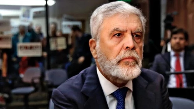 Causa cuadernos: defensa de Julio De Vido y Schiavi intenta apartar a jueces por “adelantamiento de opinión”