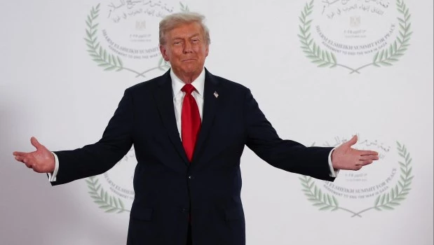 Tras el frágil alto el fuego en Gaza, Trump dice que ahora quiere "resolver Rusia"