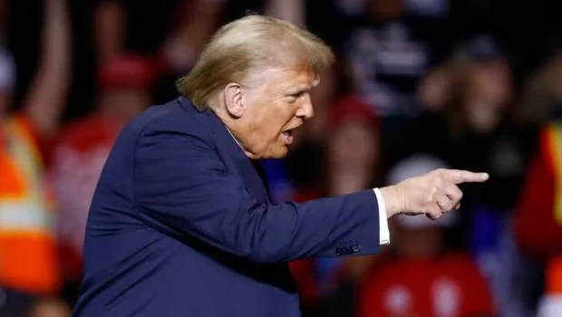 Trump amenaza a Hamás con “entrar y matarlos” si persiste la violencia en Gaza