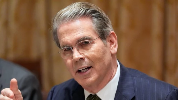 Una sed insaciable de dólares vs. el tío Scotty