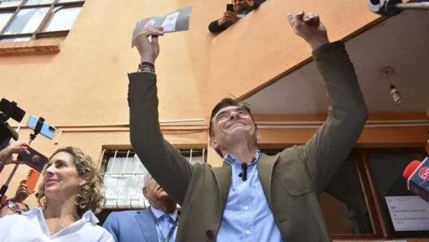 Paz gana el balotaje en Bolivia y pone fin a 20 años de presidentes de izquierda