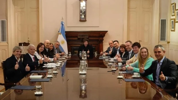 Milei anticipó que "reamodará" el gabinete tras las elecciones