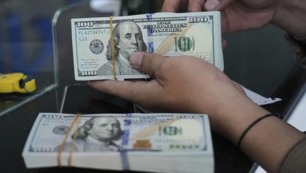 Tras una nueva intervención del Tesoro americano, el dólar cedió y cerró cerca de los $1.500
