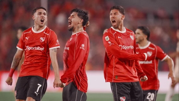 Independiente cortó la mala racha con una goleada ante Platense