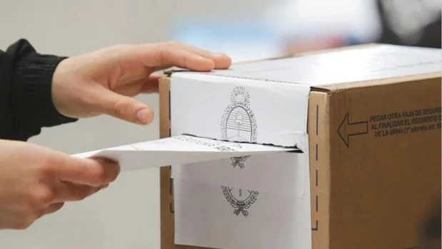 Cerraron los comicios en todo el país con la participación electoral más baja desde el regreso de la democracia en 1983