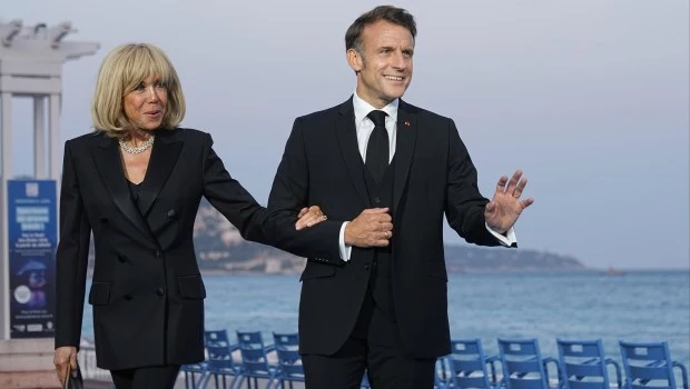 Empieza en París el juicio por ciberacoso a Brigitte Macron
