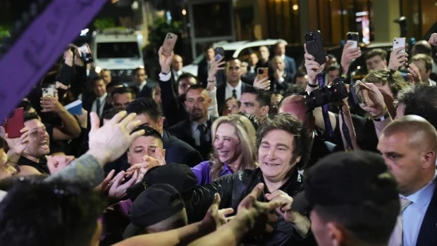 Javier Milei, sobre el triunfo bonaerense: “La única que creyó que podíamos ganar era mi hermana”