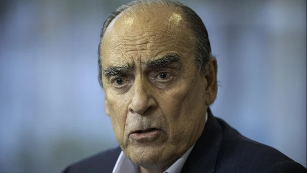 Francos negó que la reforma laboral busque una jornada de 12 horas: “Es una locura”