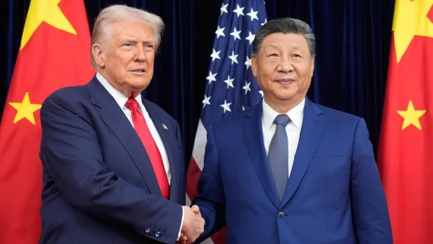 Trump reduce los aranceles a China tras reunirse con Xi en Corea del Sur