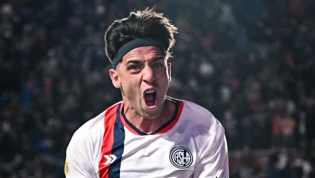 San Lorenzo le ganó a Riestra y encaminó su clasificación