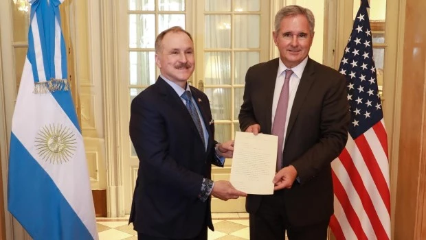Lamelas entregó las cartas credenciales y ya es el embajador de EE.UU en Argentina