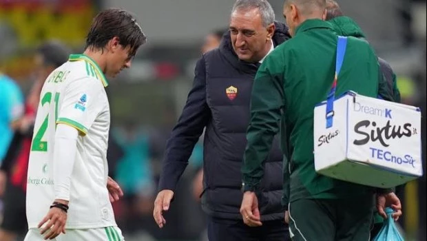 Dybala sufrió un desgarro y estará tres semanas fuera de las canchas