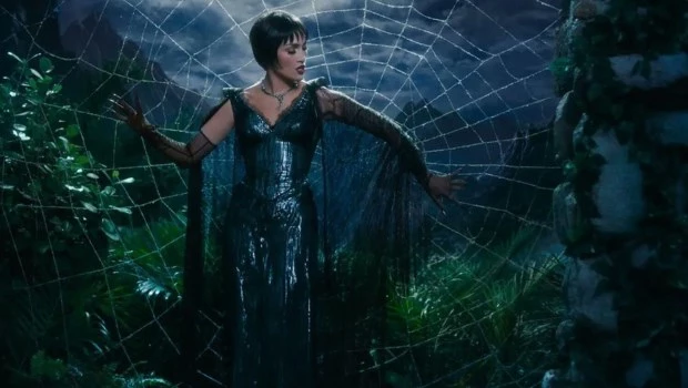 Para presentar la remake de ‘El beso de la mujer araña’ llegaron su director, Bill Condon, y el actor mexicano Tonatiuh Elizarraz,