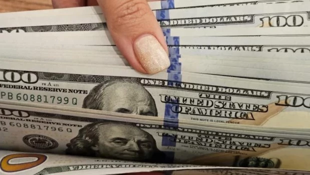 Milei afirma que las bandas cambiarias están diseñadas para que se “amplíen con el tiempo”