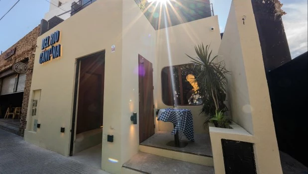 Atractiva cantina en Saavedra