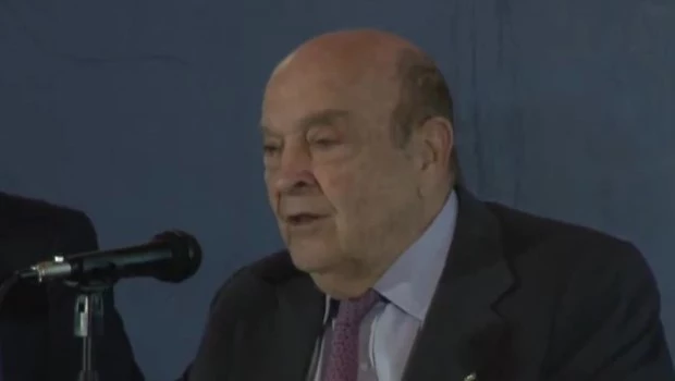 Cavallo cuestionó el esquema cambiario