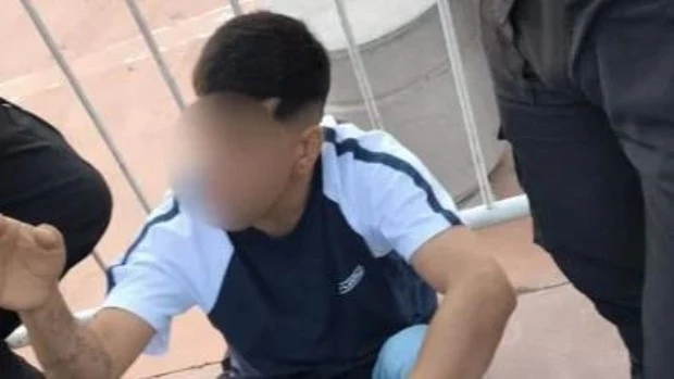 Un delincuente fue detenido con 12 teléfonos celulares robados en una fiesta electrónica