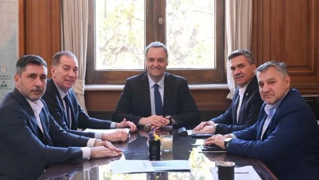 Leandro Zdero y Alberto Weretilneck visitaron Casa Rosada con la mira en el Presupuesto 2026