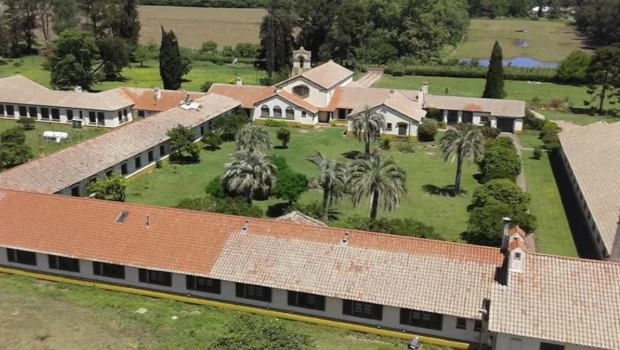 El libro refleja el paso del autor por un retiro espiritual en el monasterio benedictino de Los Toldos.
