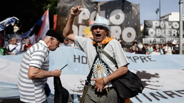 Los sindicatos pueden ser una palanca formidable para el cambio social y económico que propone Milei o una oposición incluso destructiva del sistema político global.