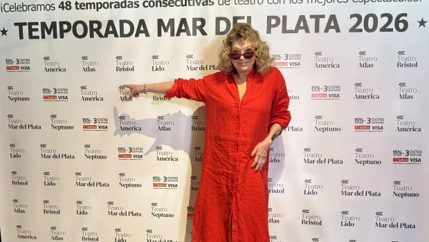 Silveyra en la presentación de las obras que ocuparán los escenarios de Carlos Rottemberg.