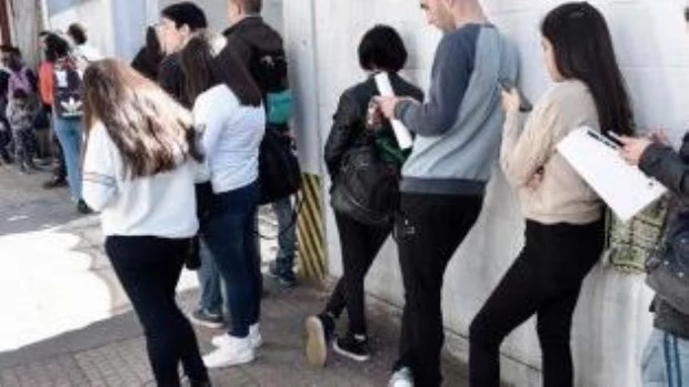 “El desempleo está a punto de explotar”, advierte un ex asesor de Milei