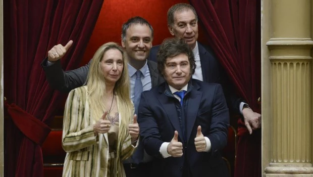 Oposición balcanizada y poder reconcentrado