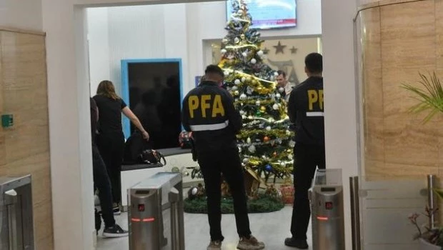 Racing aclaró su vínculo con Sur Finanzas tras los allanamientos en Avellaneda